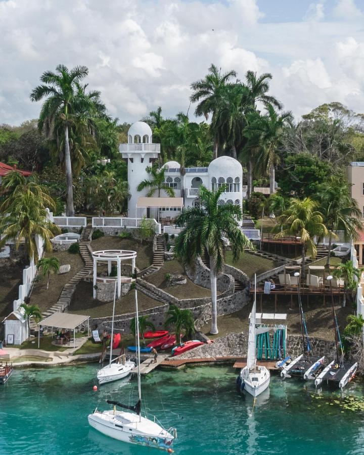 Vila Casa Arabe Cenote Azul Exteriér fotografie